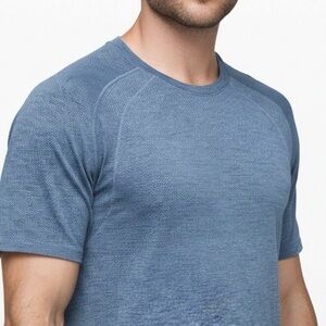 Lululemon Metal Vent Tech Short Sleeve Shirt M Blue